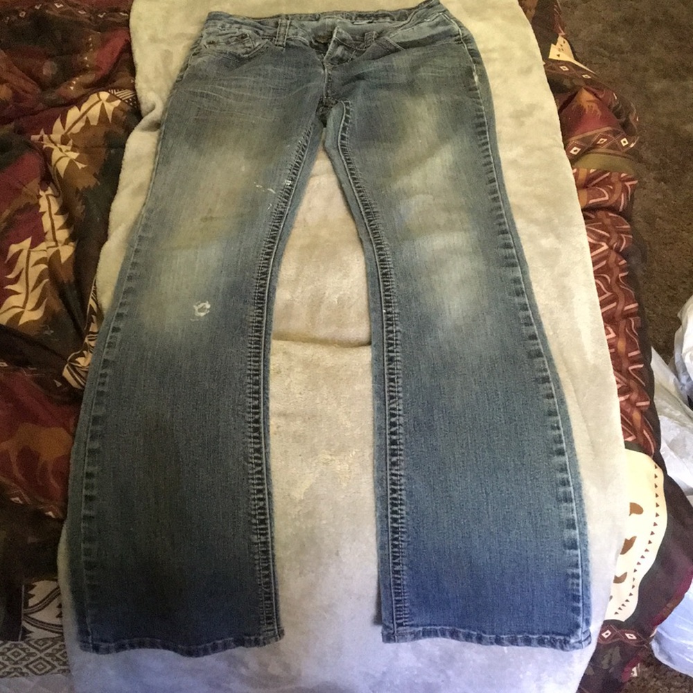 Jeans - Picture 2 of 3